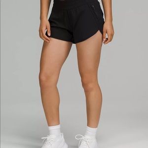 Lululemon Tracker Low-Rise Lined Short